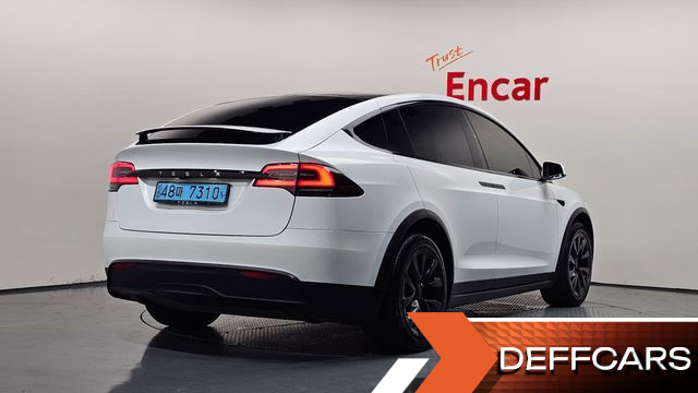 Tesla MODEL X AWD купить на сайте DeffCars