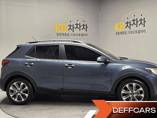 Kia STONIC 1.4 Trendy купить на сайте DeffCars