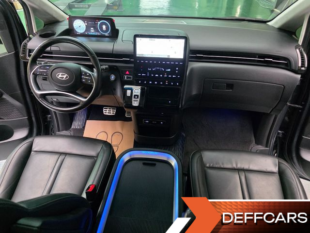 Hyundai STARIA Lounge 9-Seater Inspiration купить на сайте DeffCars