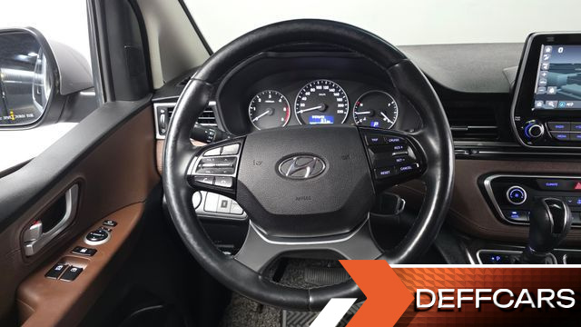 Hyundai STAREX Urban 9-Seater Exclusive купить на сайте DeffCars