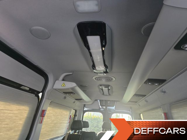 Hyundai SOLATI 15-seater Luxury купить на сайте DeffCars