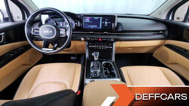 Kia CARNIVAL 9-Seater Prestige купить на сайте DeffCars