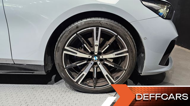 BMW 5-SERIES 530i xDrive M Sport купить на сайте DeffCars