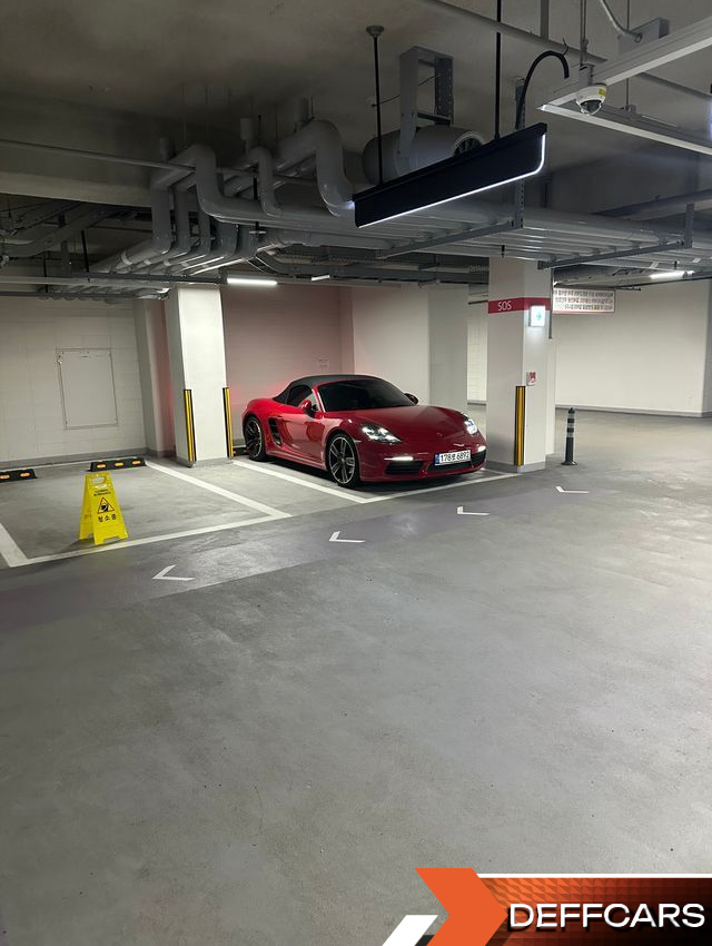 Porsche 718 2.0 купить на сайте DeffCars