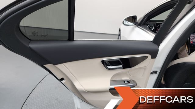Mercedes C-CLASS C300 4MATIC Avantgarde купить на сайте DeffCars