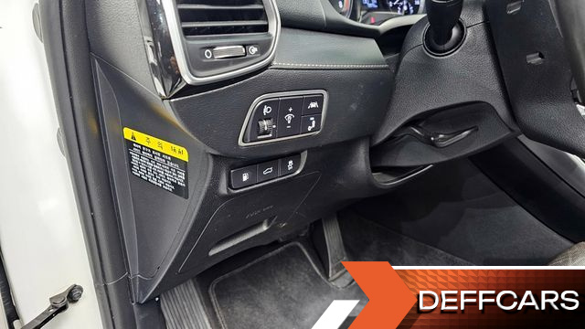 Hyundai GRANDEUR 3.0 Premium купить на сайте DeffCars