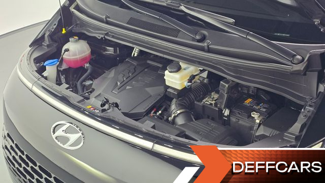Hyundai STARIA L3.5 Cargo 5-Seater Modern купить на сайте DeffCars