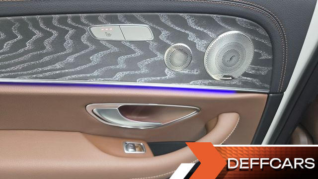 Mercedes E-CLASS E350 4MATIC Exclusive купить на сайте DeffCars