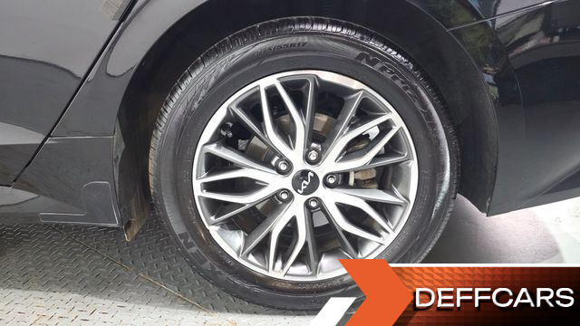 Kia K5 2.0 Prestige купить на сайте DeffCars