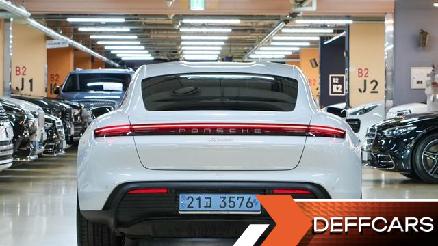Porsche TAYCAN Base купить на сайте DeffCars