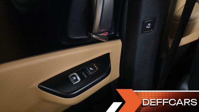 Kia CARNIVAL 9-Seater Prestige купить на сайте DeffCars