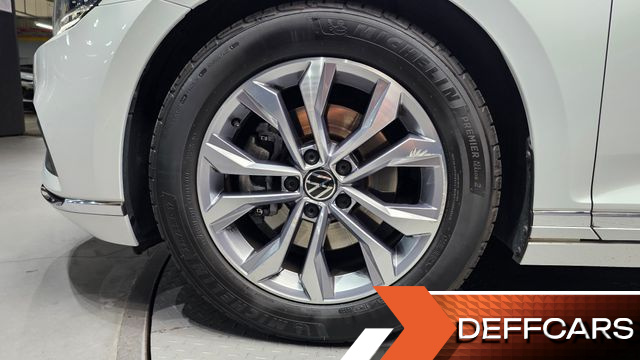 Volkswagen PASSAT 2.0 TDI Premium купить на сайте DeffCars