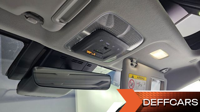 Toyota PRIUS 2.0 XLE купить на сайте DeffCars