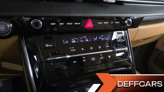 Kia CARNIVAL 9-Seater Hi-Limousine(Special Vehicle) купить на сайте DeffCars