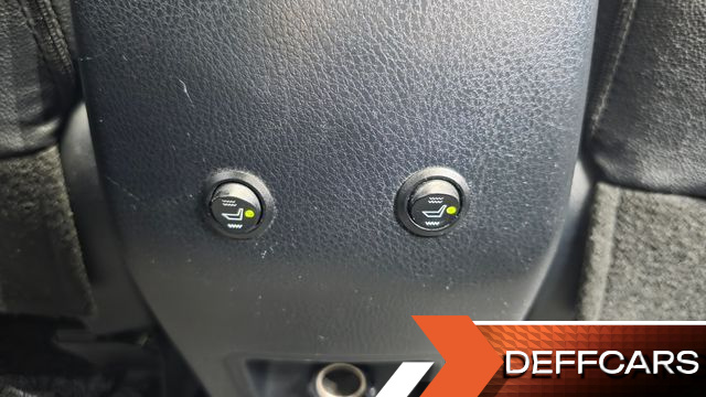 Toyota RAV4 2.5 2WD 4th купить на сайте DeffCars