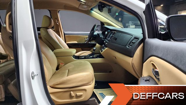 Kia CARNIVAL Gasoline 7-Seater Limousine President купить на сайте DeffCars