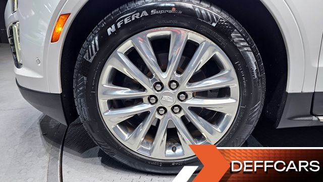 Cadillac XT5 3.6 Platinum купить на сайте DeffCars