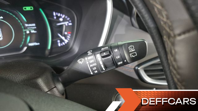 Hyundai SANTAFE Diesel 2.0 2WD Exclusive Special купить на сайте DeffCars