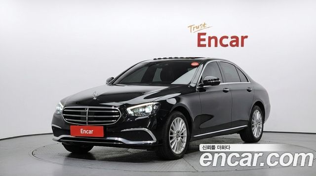 Mercedes E-CLASS E220d 4MATIC Exclusive купить на сайте DeffCars