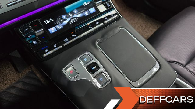 Hyundai GRANDEUR 2.5 Calligraphy купить на сайте DeffCars