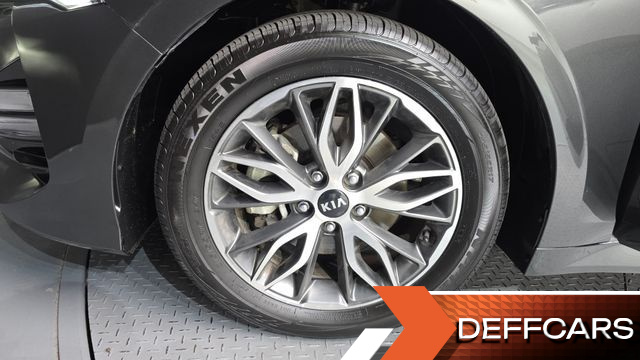 Kia K5 2.0 Prestige купить на сайте DeffCars