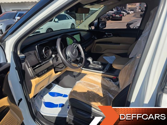 Kia CARNIVAL 9-Seater Prestige купить на сайте DeffCars