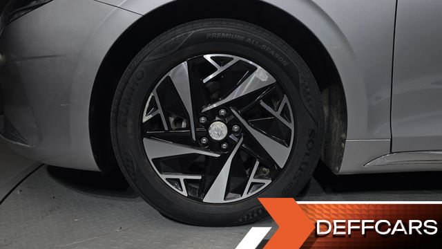 Hyundai GRANDEUR Premium купить на сайте DeffCars