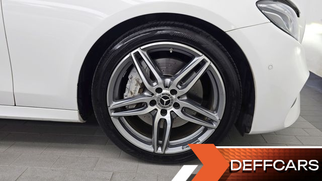 Mercedes E-CLASS E300 AMG Line купить на сайте DeffCars