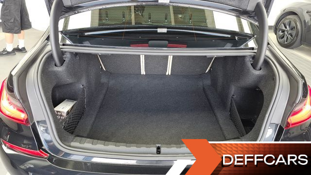 BMW 3-SERIES 320d M Sport купить на сайте DeffCars