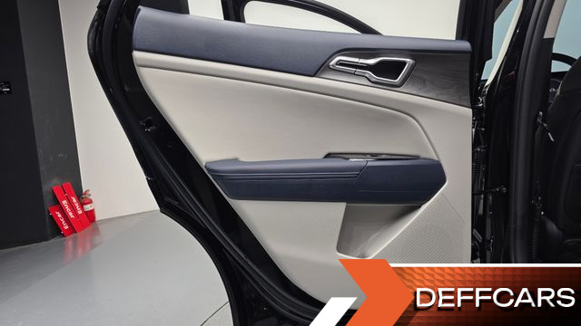 Kia SPORTAGE Gasoline 1.6 Turbo 2WD Signature купить на сайте DeffCars