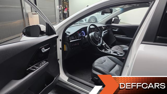 Kia NIRO 1.6 HEV Prestige купить на сайте DeffCars