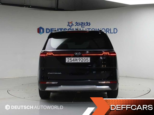 Kia CARNIVAL Gasoline 9-Seater Noblesse купить на сайте DeffCars