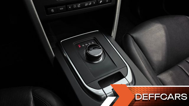 Land Rover DISCOVERY SPORT 2.0 TD4 SE (150PS) купить на сайте DeffCars