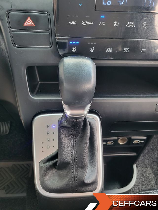 Hyundai STARIA Tourer 11-Seater Modern купить на сайте DeffCars