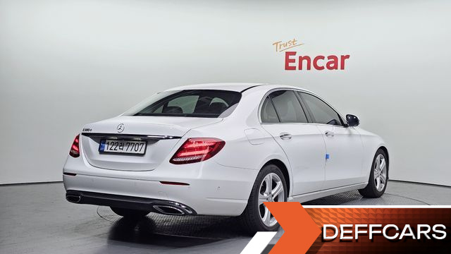 Mercedes E-CLASS E220d Avantgarde купить на сайте DeffCars