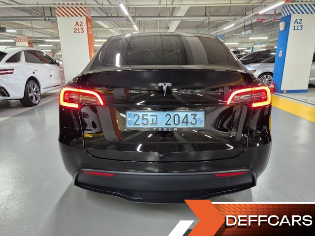Tesla MODEL Y Standard Range RWD купить на сайте DeffCars