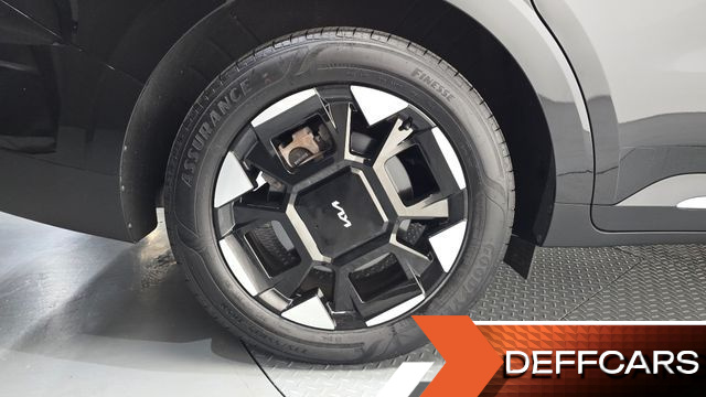 Kia CARNIVAL Gasoline 9-Seater Noblesse купить на сайте DeffCars