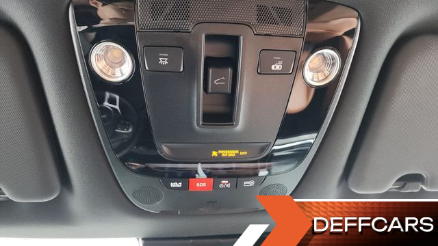 Kia SPORTAGE Gasoline 1.6 Turbo 2WD Signature купить на сайте DeffCars