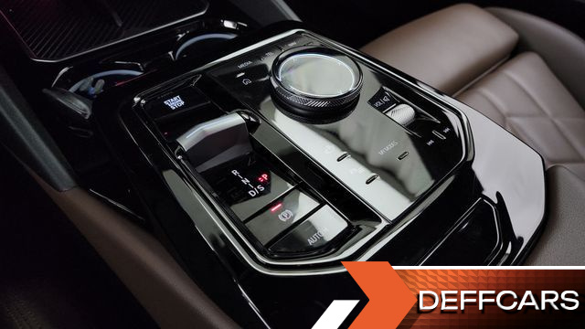 BMW 5-SERIES 520i M Sport купить на сайте DeffCars