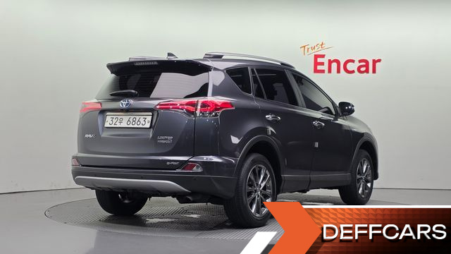 Toyota RAV4 2.5 4WD Hybrid 4th купить на сайте DeffCars