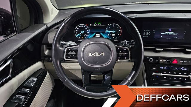 Kia CARNIVAL 9-Seater Noblesse купить на сайте DeffCars