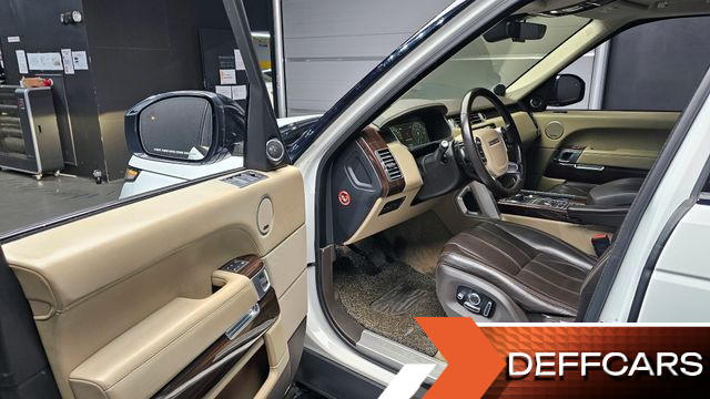 Land Rover RANGE ROVER 4.4 SDV8 Vogue SE DIESEL купить на сайте DeffCars