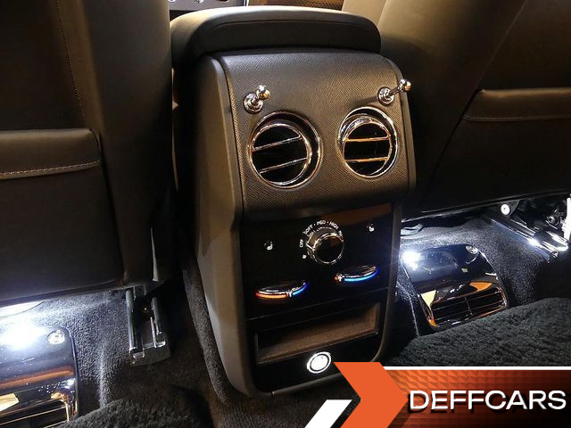 Rolls-Royce CULLINAN 6.7 V12 Black Badge купить на сайте DeffCars