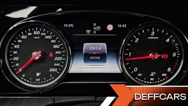 Mercedes E-CLASS E220d Avantgarde купить на сайте DeffCars