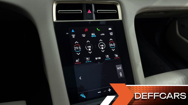 Porsche TAYCAN 4S купить на сайте DeffCars