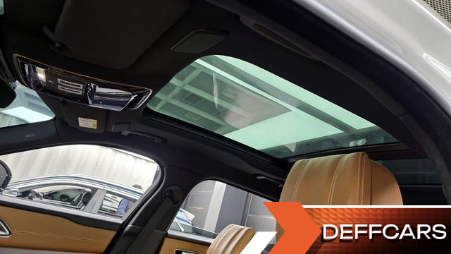 Land Rover RANGE ROVER VELAR 3.0 P400 R-Dynamic HSE купить на сайте DeffCars
