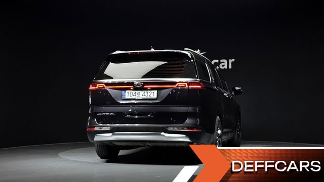 Kia CARNIVAL 9-Seater Noblesse купить на сайте DeffCars