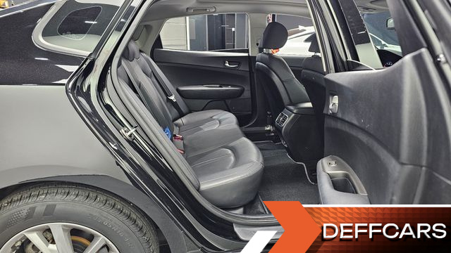 Kia K5 1.7 Diesel Prestige купить на сайте DeffCars