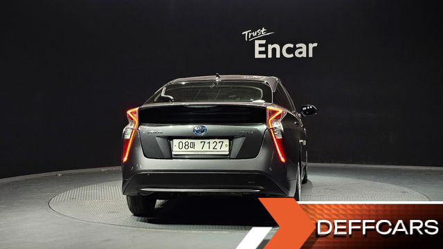 Toyota PRIUS 1.8 E купить на сайте DeffCars