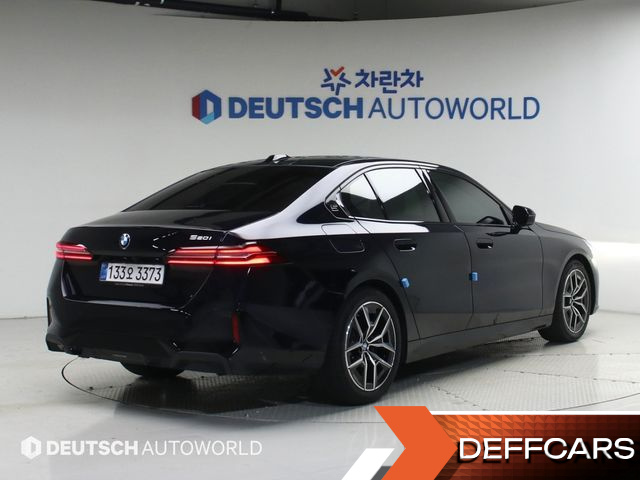 BMW 5-SERIES 520i M Sport купить на сайте DeffCars